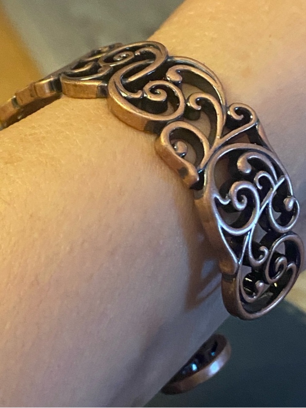 Paparazzi Wild Vineyards
Cooper Filigree Open Cuff Bracelet